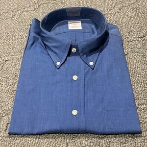 NWT Brooks Brothers “346 Non-Iron The Original Polo Shirt” Neck Size 17 32/33.